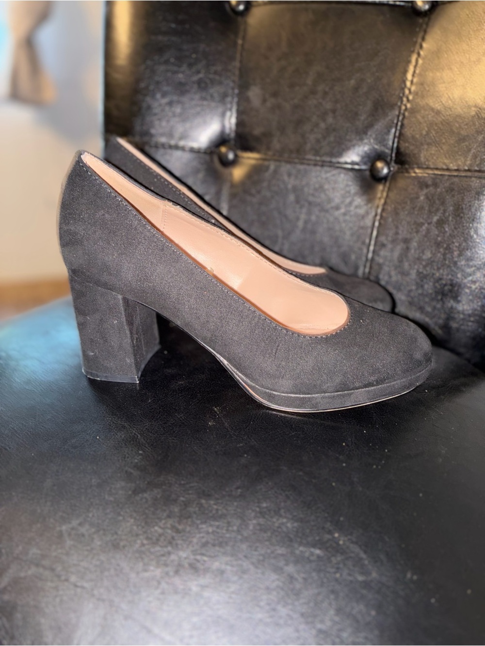 Bandolino Black Suede Block Heel Pumps